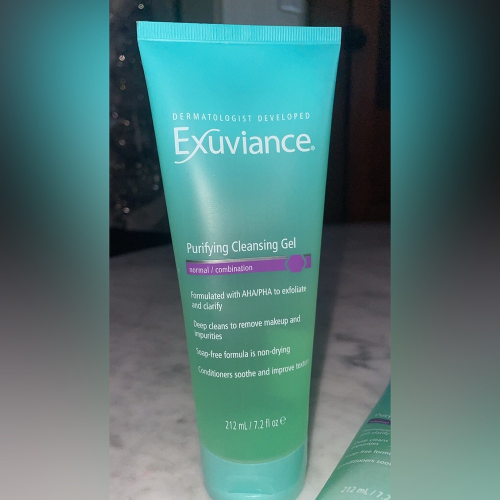 Exuviance purifying cleansing gel